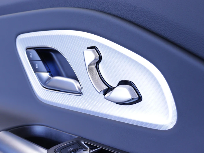 image du véhicule MERCEDES-BENZ CLA 220