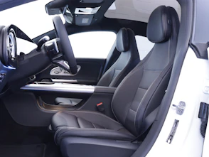 image du véhicule MERCEDES-BENZ CLA 220 AMG Line 4matic