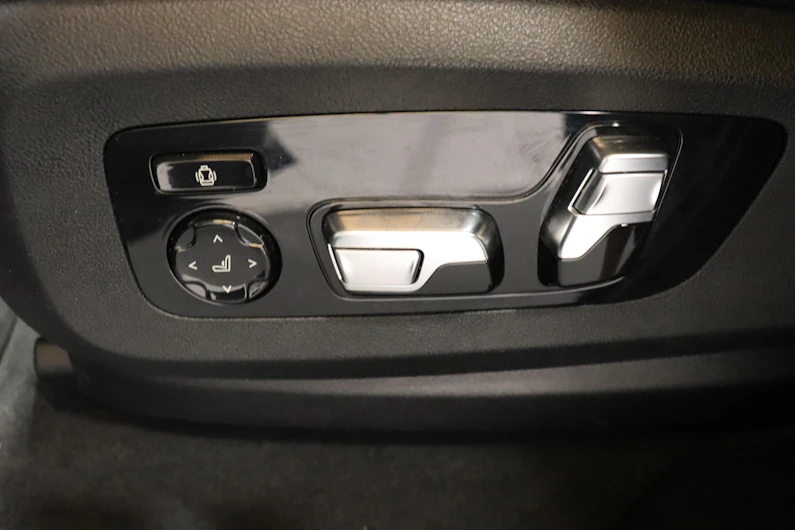 image du véhicule BMW X6