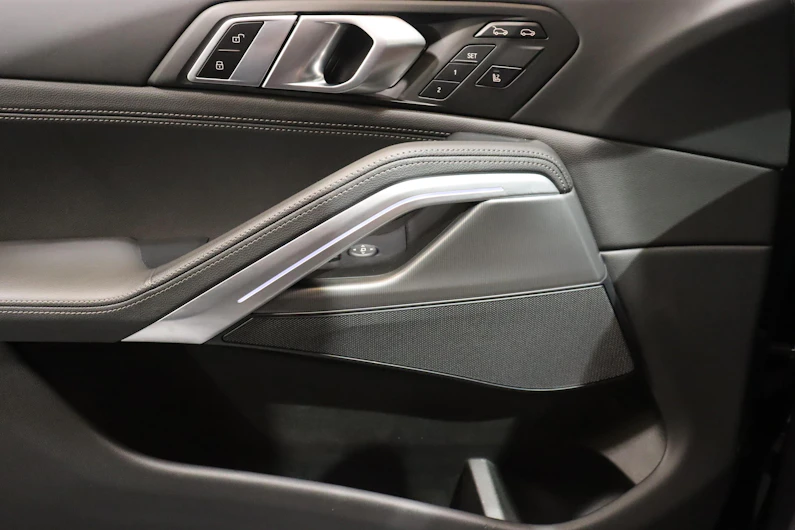 image du véhicule BMW X6