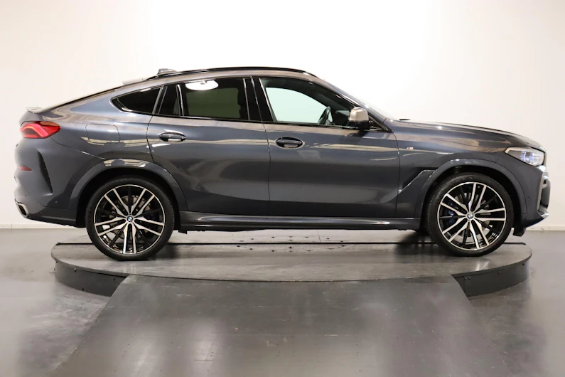 image du véhicule BMW X6