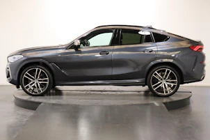 immagine del veicolo BMW X6 M50i