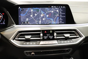 immagine del veicolo BMW X6 M50i