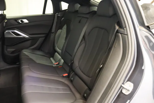 BMW X6 M50i