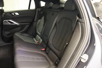 https://vehicle.imgix.net/4283391/d7bf693e-47d8-409c-9223-5c089ae61f34.JPG