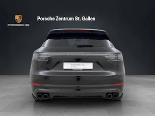 Porsche Cayenne Turbo S E-Hybrid
