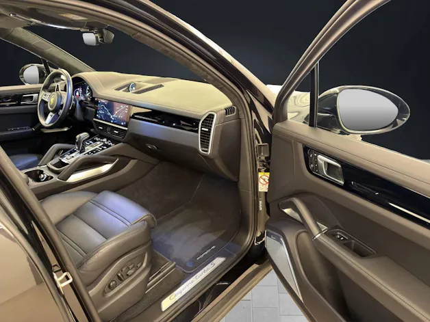 Porsche Cayenne Turbo S E-Hybrid