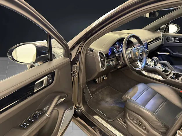 Porsche Cayenne Turbo S E-Hybrid