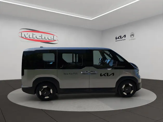 Kia PV5 Passenger 71.2 kWh Elite / Wärmepumpe / 360° Rundumsichtkamera / CH-Herstellergarantie / 2.99% Power-Leasing