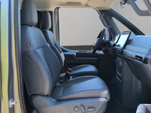 Kia PV5 Passenger 71.2 kWh Elite / Wärmepumpe / 360° Rundumsichtkamera / CH-Herstellergarantie / 2.99% Power-Leasing