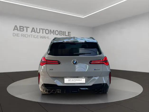BMW X3 M50i