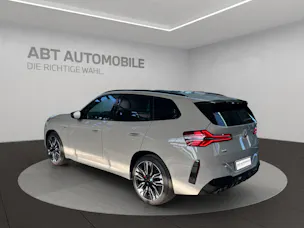 BMW X3 M50i
