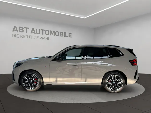 BMW X3 M50i