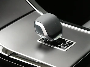 image du véhicule LAND ROVER Range Rover Evoque 1.5 T 270e Dynamic SE