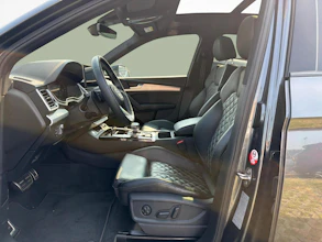 https://vehicle.imgix.net/4283504/f09ff2c8-69be-41e0-b055-ec4c2cd8c31e.jpg