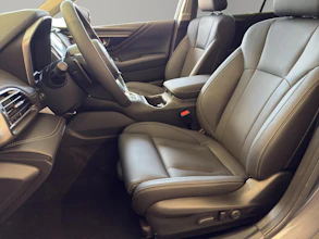 https://vehicle.imgix.net/4283542/b66351cf-5d4a-45da-b212-1cd8b2ff38da.jpg