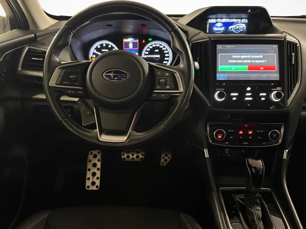 Subaru Forester Station 2.0i e-Boxer Swiss Plus