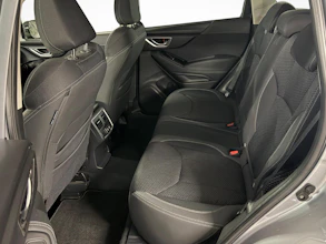 https://vehicle.imgix.net/4283543/8d809009-74dd-4a0f-a90b-ed77763d4884.jpg