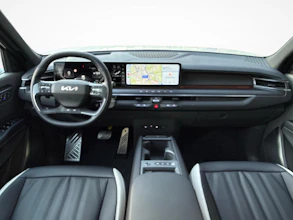 https://vehicle.imgix.net/4283546/dfec63e9-cae6-4a86-9883-f9f31796abd1.jpg