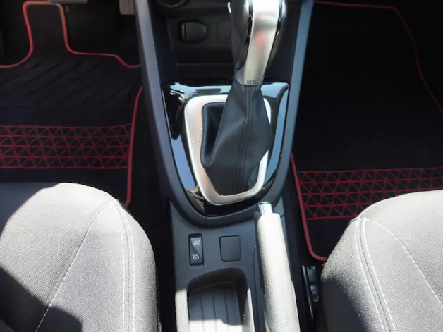 Renault Clio 1.2 TCe 120 Limited S/S