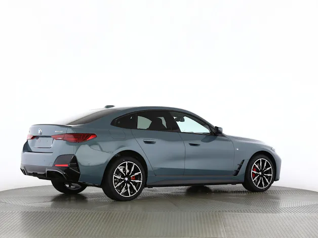 BMW i4 xDrive40