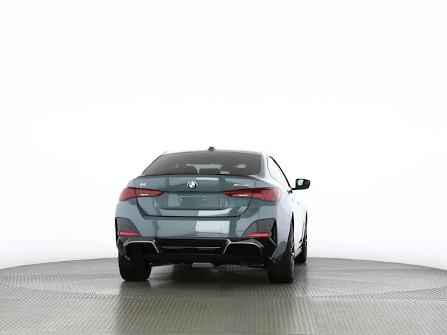 BMW i4 xDrive40