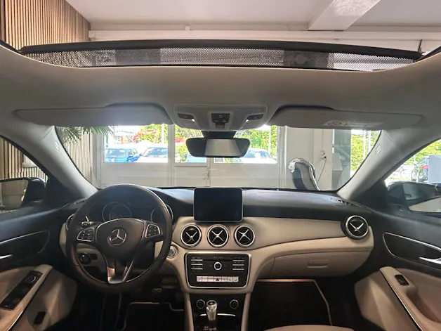 Mercedes-Benz CLA 200 Urban