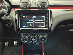 https://vehicle.imgix.net/4283640/75709101-ace5-43a3-a2df-41f751504d11.jpg