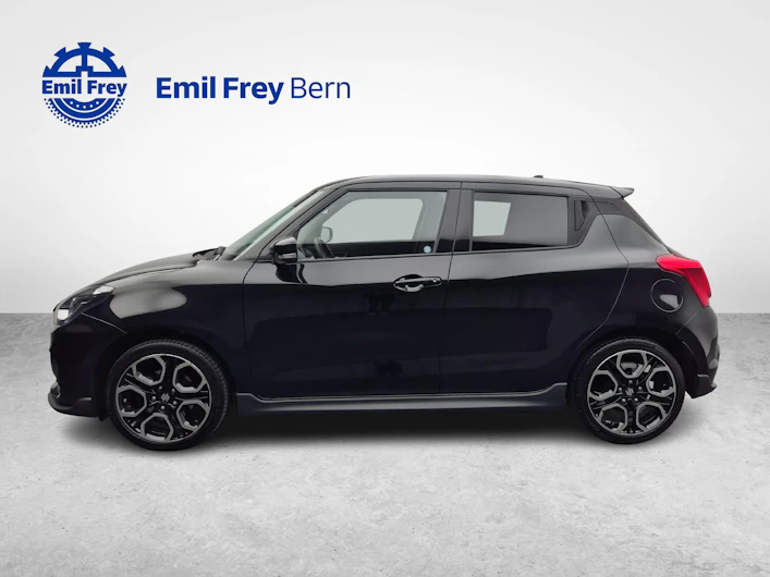 immagine del veicolo SUZUKI SWIFT