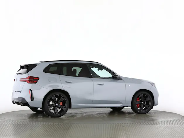 BMW X3 M50i