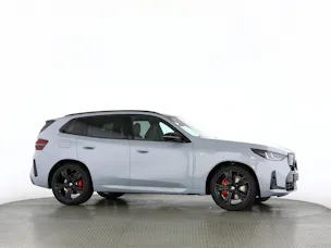 BMW X3 M50i