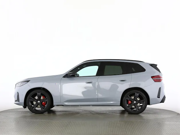 BMW X3 M50i