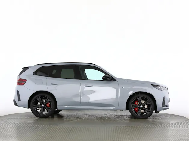 BMW X3 M50i