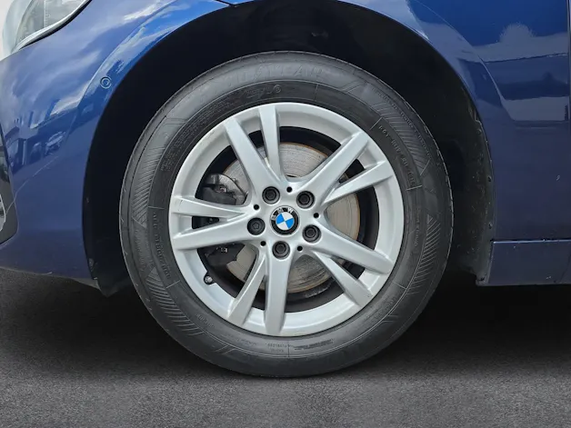 BMW 218d Active Tourer Sport Line xDrive F45 (CH) AHK 1.6T 📍