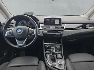 BMW 218d Active Tourer Sport Line xDrive F45 (CH) AHK 1.6T 📍