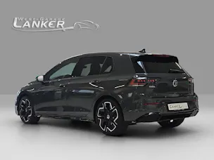 VW Golf VIII 1.5 eTSI R-Line DSG
