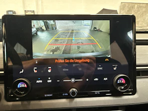 Fahrzeugbild TOYOTA C-HR+ Style AWD