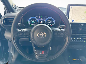 Fahrzeugbild TOYOTA Yaris Cross 1.5 VVT-i HSD GR Sport