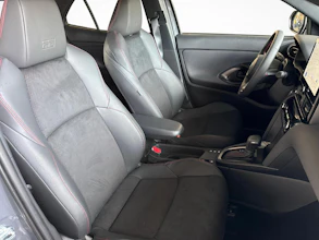 https://vehicle.imgix.net/4283703/4eed0b84-2a2a-4a73-884c-5650ca258240.jpg