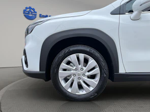 Fahrzeugbild SUZUKI S-Cross 1.4 T Sakura Hybrid 4x4