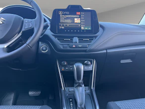 https://vehicle.imgix.net/4283721/ed2174df-7cf4-4af4-b260-7493fac03f6b.jpg