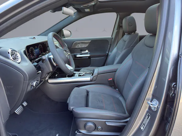 Mercedes-Benz GLA 250 Swiss Star AMG Line 4matic