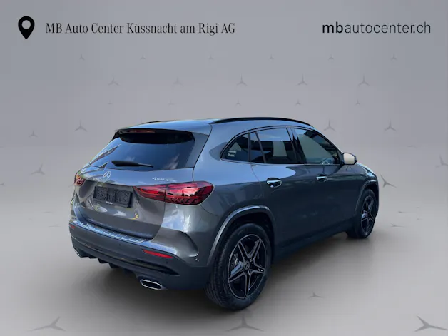 Mercedes-Benz GLA 250 Swiss Star AMG Line 4matic