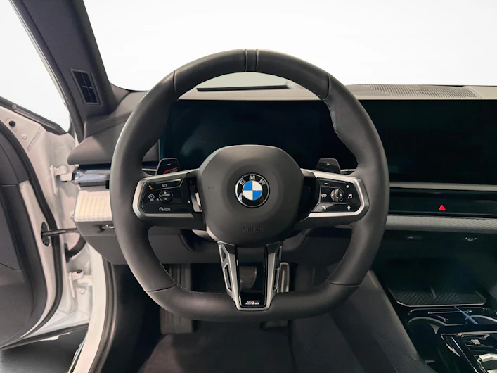 immagine del veicolo BMW 5 SERIES