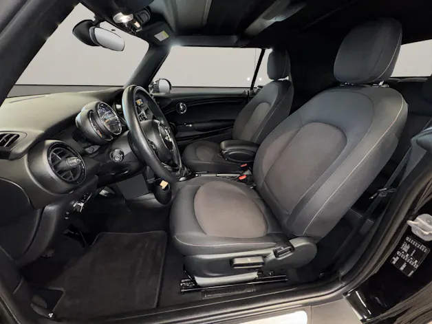Mini Cabrio F57 1.5i One