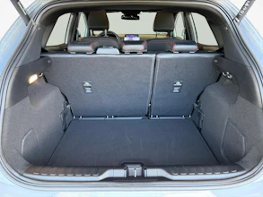 https://vehicle.imgix.net/4283839/c52bc1ee-0451-4630-aae1-3d817003bbeb.jpg