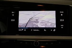 Fahrzeugbild OPEL Grandland 1.6 T PHEV Elegance