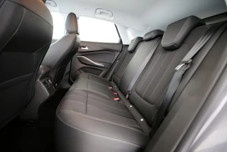 https://vehicle.imgix.net/4283842/71ff81e8-f638-48b0-8963-9a9949d11591.jpg