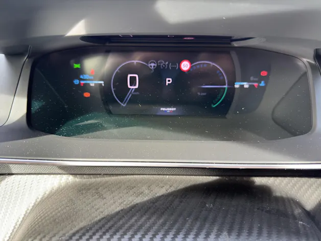 Peugeot 2008 1.2 GT Hybrid 145