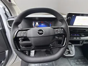 Opel Zafira XL 2.2 CDTi S/S